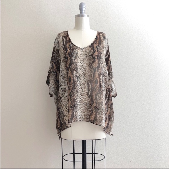 Show Me Your MuMu Tops - Show Me Your MuMu Animal Print Tunic